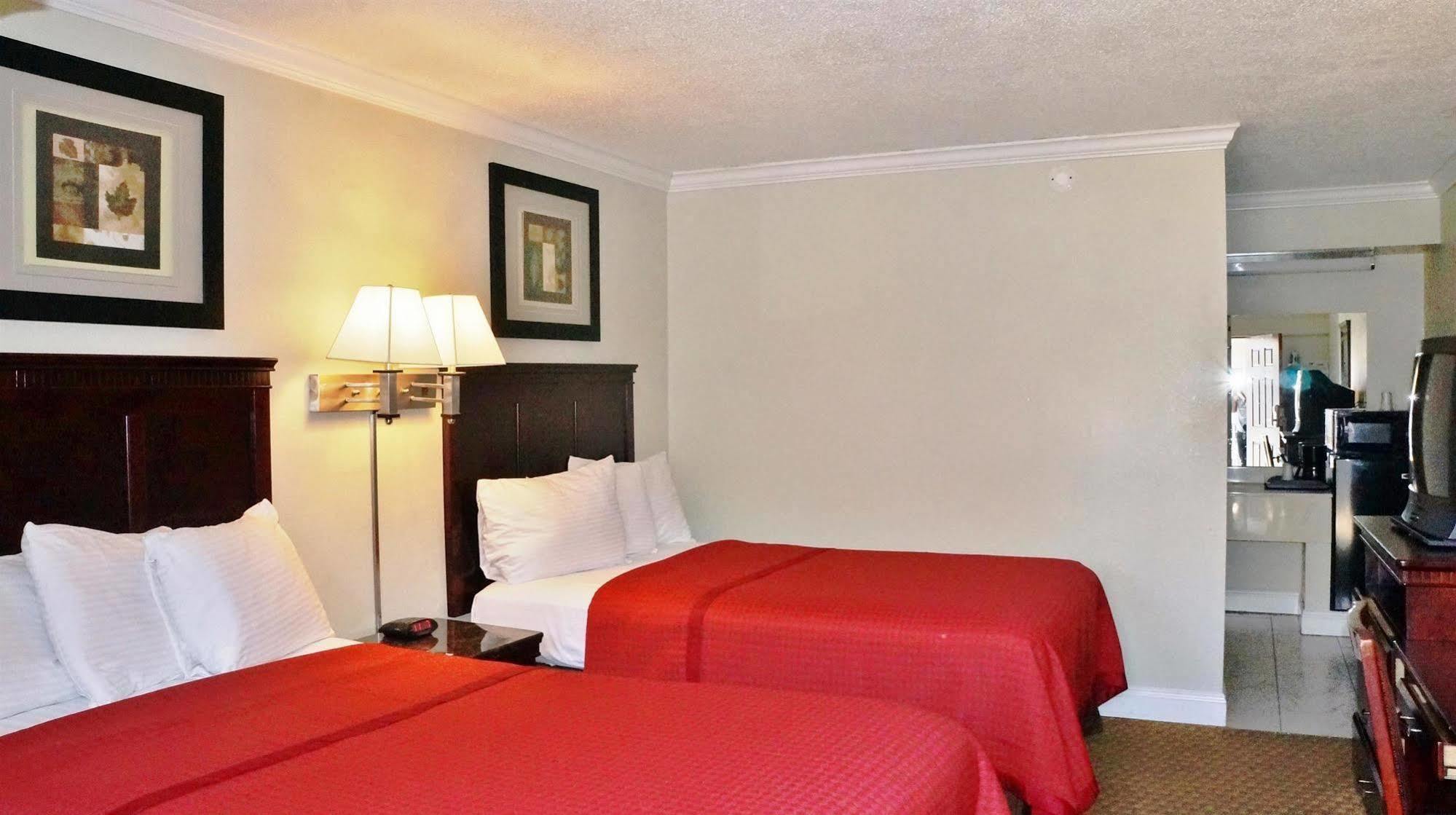 Dream Inn Fresno Esterno foto